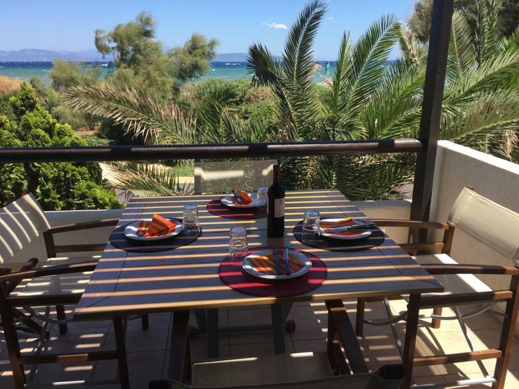 Windsurfing Seaside Apartment Artemida 外观 照片