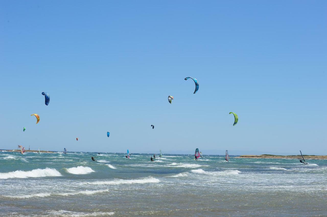 Windsurfing Seaside Apartment Artemida 外观 照片