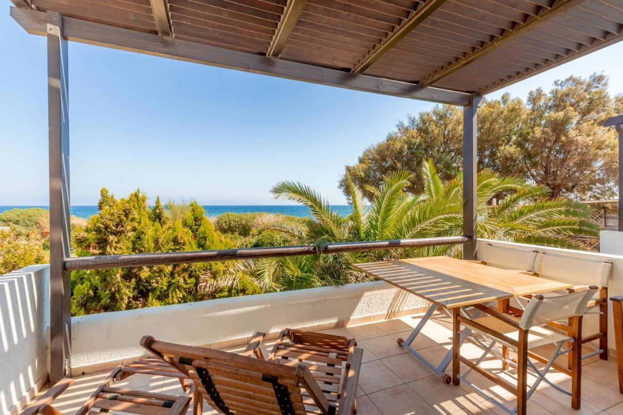 Windsurfing Seaside Apartment Artemida 外观 照片
